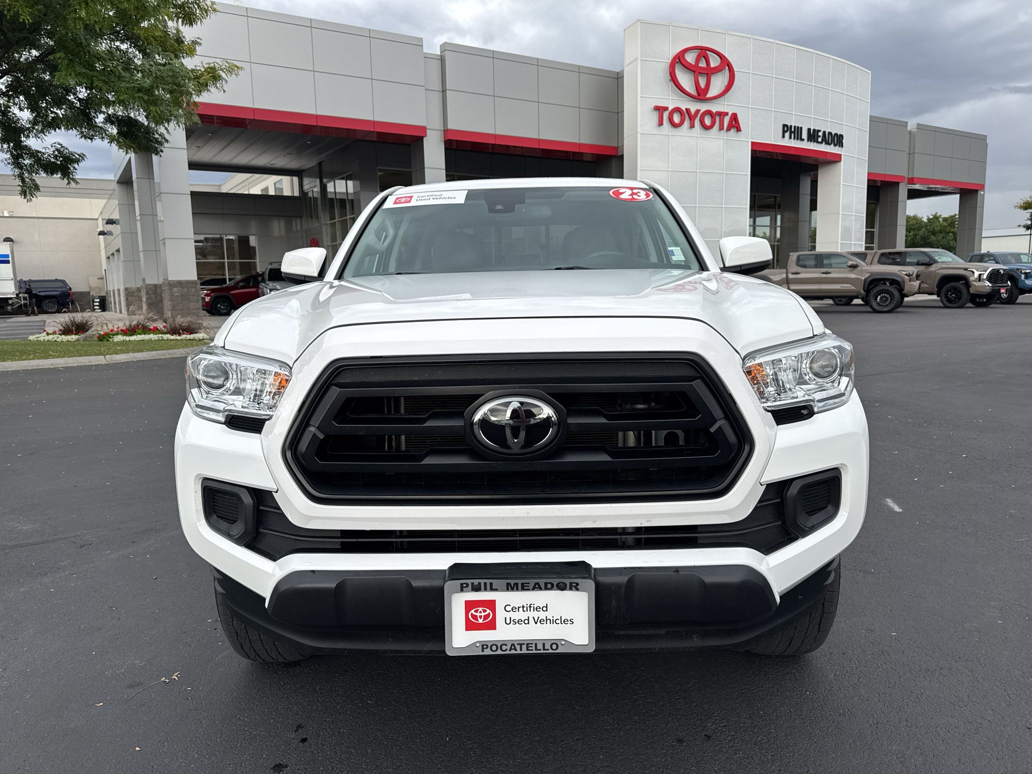 Certified 2023 Toyota Tacoma SR AWD/4WD image 6