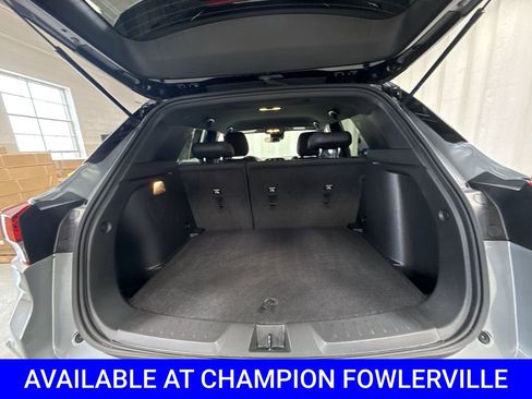 Used 2023 Chevrolet TrailBlazer RS w/ Convenience Package FWD image 27