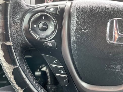 Used 2017 Honda Ridgeline RTL-T image 25