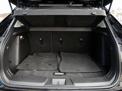 Used 2024 Chevrolet Trax LT image 28