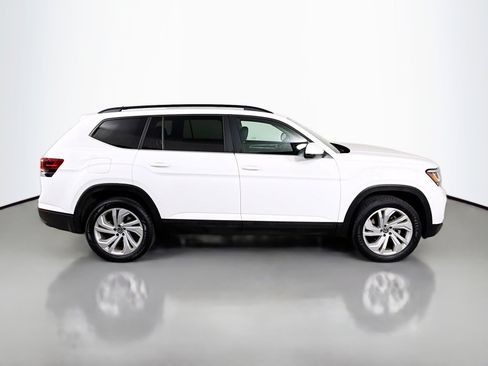 Certified 2023 Volkswagen Atlas SE w/ Panoramic Sunroof Package image 8