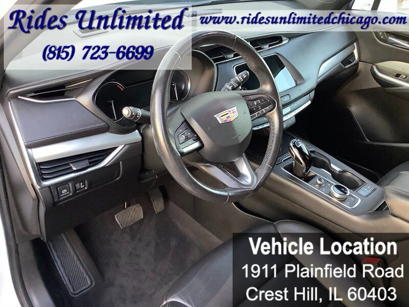 Used 2020 Cadillac XT4 Premium Luxury w/ Driver Awareness Package AWD/4WD image 18