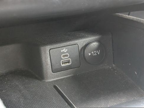 Used 2024 Ford Escape ST-Line FWD image 19