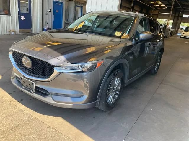 Used 2021 MAZDA CX-5 Touring FWD image 1