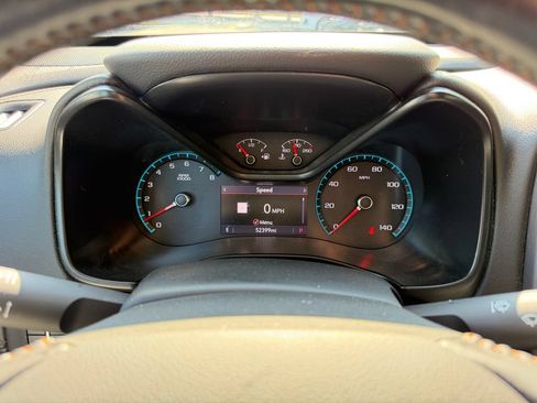 Used 2022 GMC Canyon AT4 w/ Driver Alert Package AWD/4WD image 24