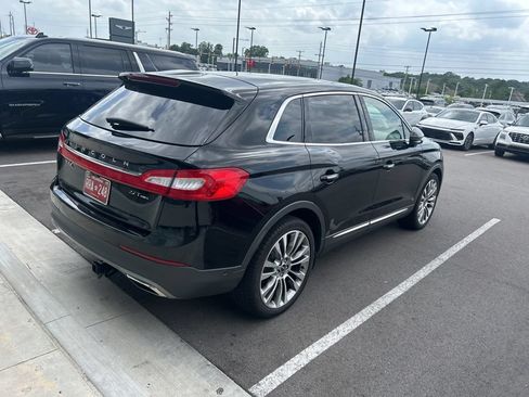 Used 2018 Lincoln MKX Reserve w/ Luxury Package AWD/4WD image 5