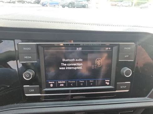 Used 2019 Volkswagen Jetta S image 15