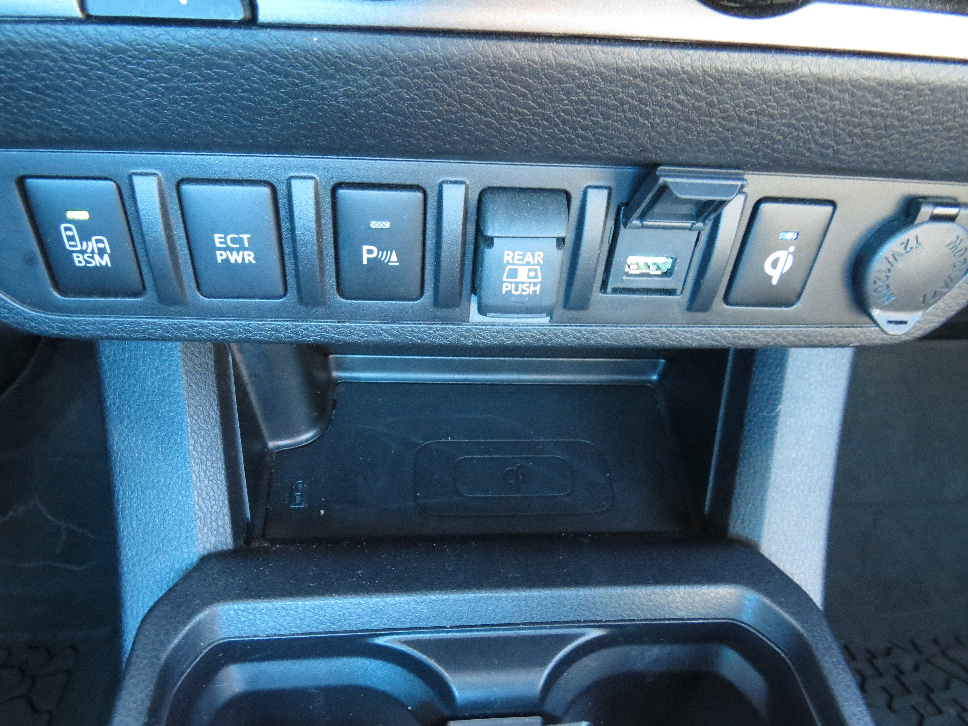 Used 2023 Toyota Tacoma TRD Pro AWD/4WD image 25