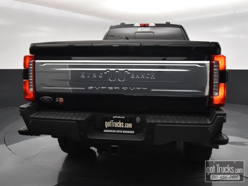 Used 2023 Ford F250 King Ranch w/ Tremor Off-Road Package AWD/4WD image 6