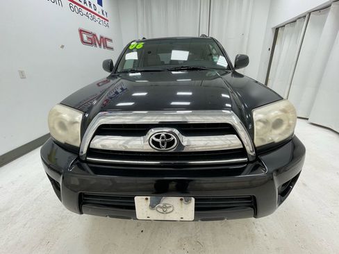 Used 2006 Toyota 4Runner SR5 image 2