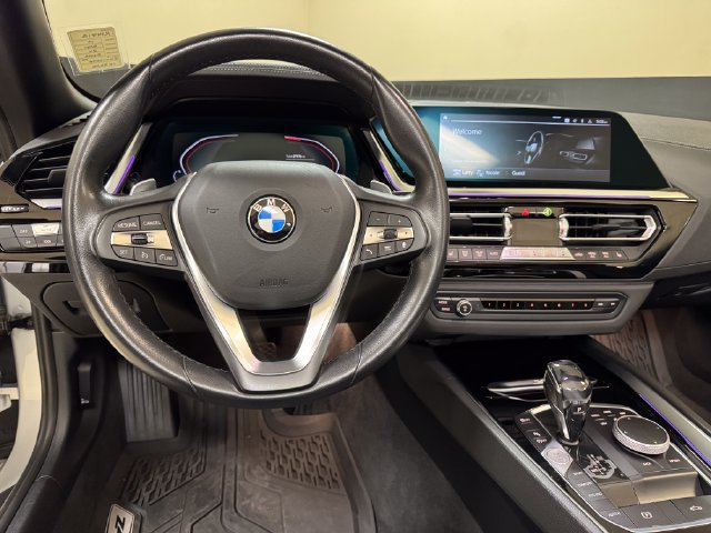 Used 2019 BMW Z4 sDrive30i w/ Executive Package RWD image 10
