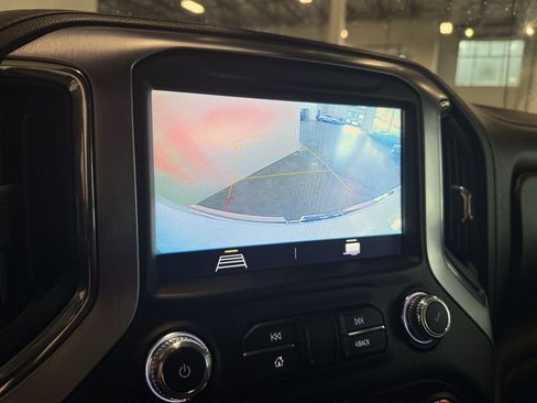 Used 2020 GMC Sierra 1500 Elevation w/ Elevation Value Package image 3