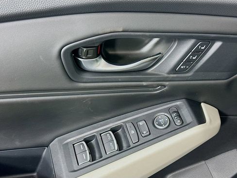 New 2025 Honda Accord EX-L image 19