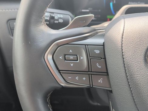 Used 2025 Lexus LX 700h Overtrail AWD/4WD image 14