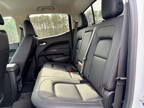 Used 2021 Chevrolet Colorado LT w/ Safety Package image 28