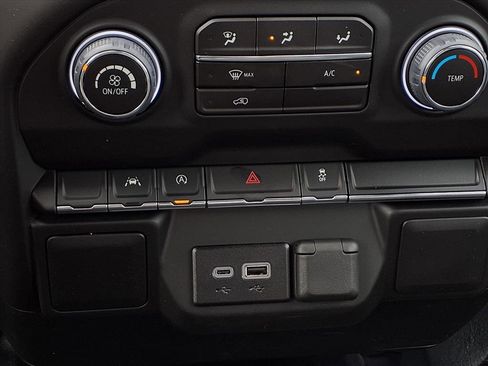 New 2026 Chevrolet Silverado 1500 W/T image 14