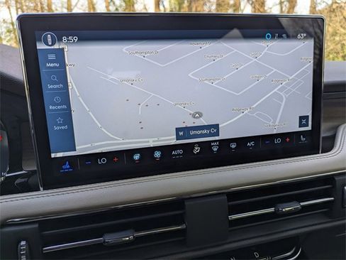 Used 2024 Lincoln Corsair Reserve w/ Equipment Group 202A image 18