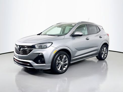 Used 2023 Buick Encore GX Select w/ Sport Touring Package FWD image 4