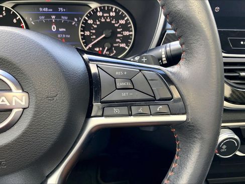 Used 2023 Nissan Altima 2.5 SR w/ SR Premium Package FWD image 25
