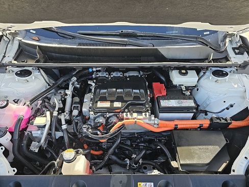 Certified 2023 Subaru Solterra Premium image 10