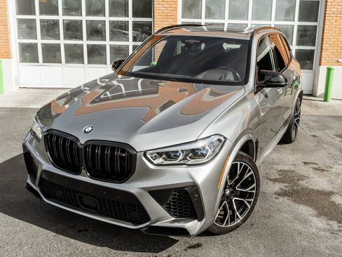 Used 2021 BMW X5 M w/ Competition Package image 2