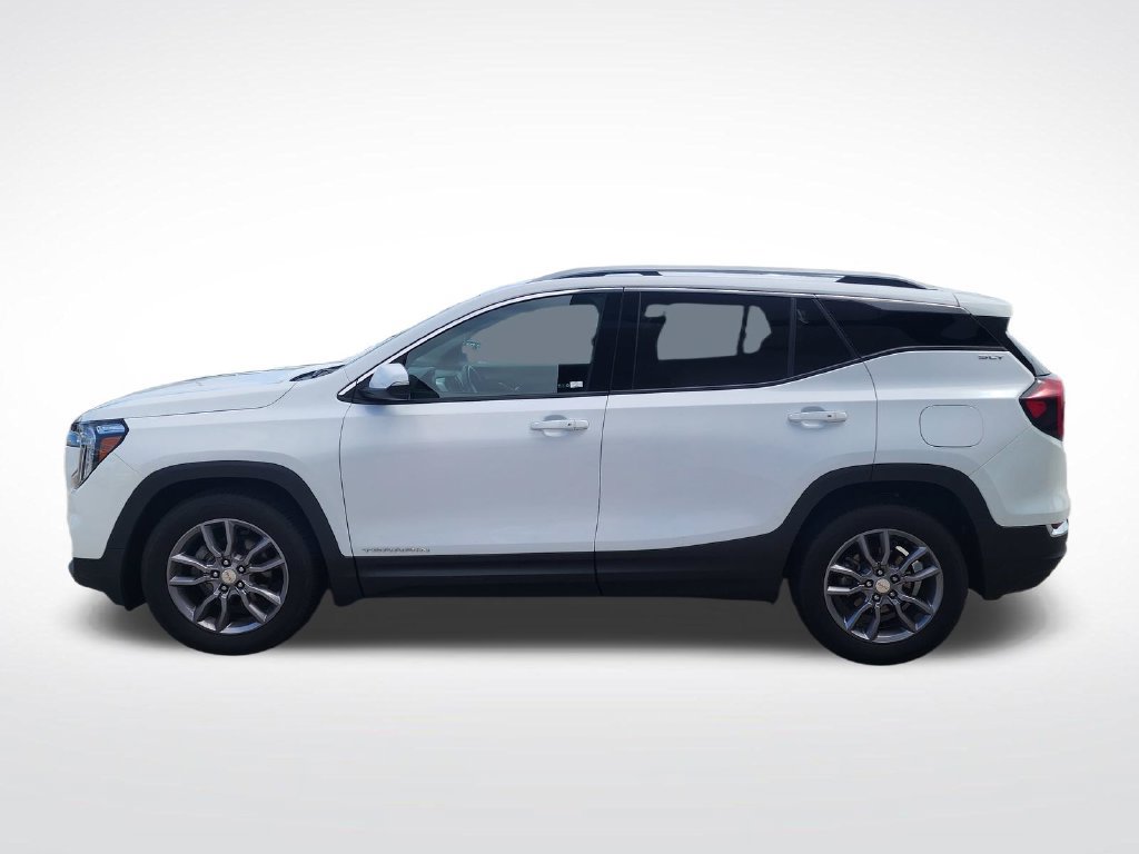 Used 2023 GMC Terrain SLT FWD image 9