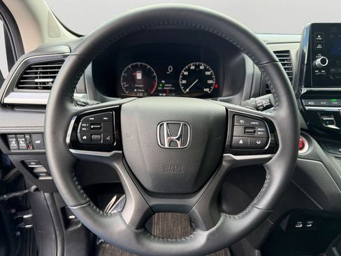 Used 2025 Honda Odyssey EX-L image 19