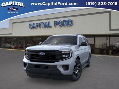 New 2026 Ford Expedition Active AWD/4WD image 2