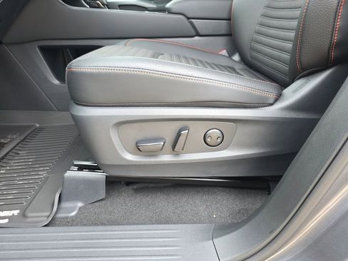 New 2026 Nissan Pathfinder Rock Creek image 20