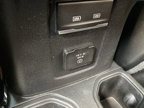 Used 2023 Jeep Wrangler Unlimited Sahara w/ Cold Weather Group AWD/4WD image 13