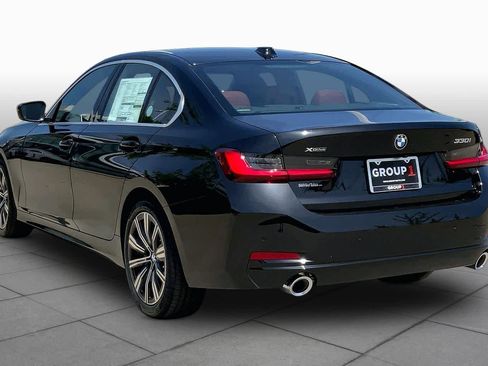 New 2026 BMW 330i xDrive Sedan w/ Premium Package AWD/4WD image 11