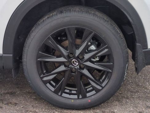 New 2025 MAZDA CX-5 Carbon Edition image 13