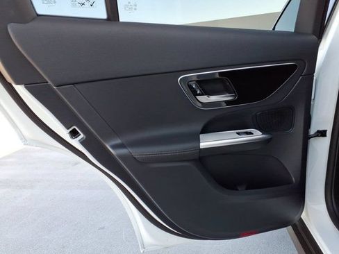 Certified 2025 Mercedes-Benz GLC 350e 4MATIC image 17