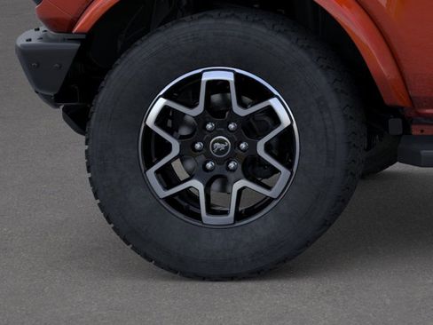 New 2024 Ford Bronco Outer Banks image 21