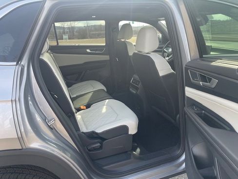 New 2026 Volkswagen Atlas Cross Sport SEL Premium R-Line image 5