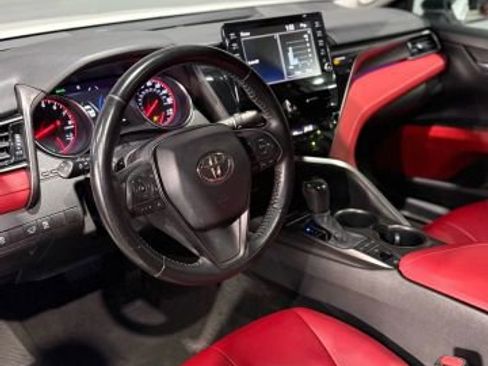 Used 2021 Toyota Camry XSE image 10