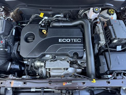 Certified 2020 Chevrolet Equinox LT image 25