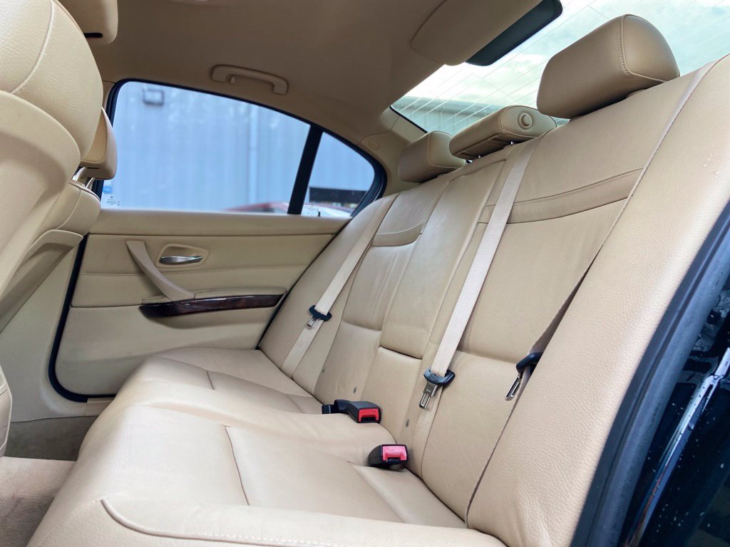 Used 2011 BMW 328i Sedan RWD image 22