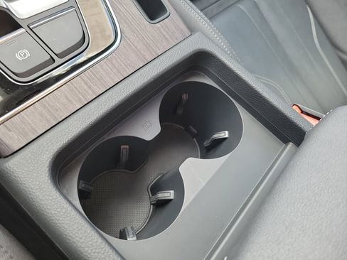 Certified 2023 Audi Q5 e Premium Plus w/ Premium Plus Package image 28