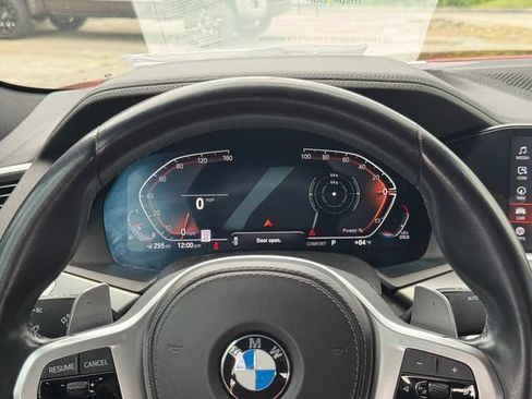 Used 2022 BMW X6 xDrive40i w/ M Sport Package AWD/4WD image 14