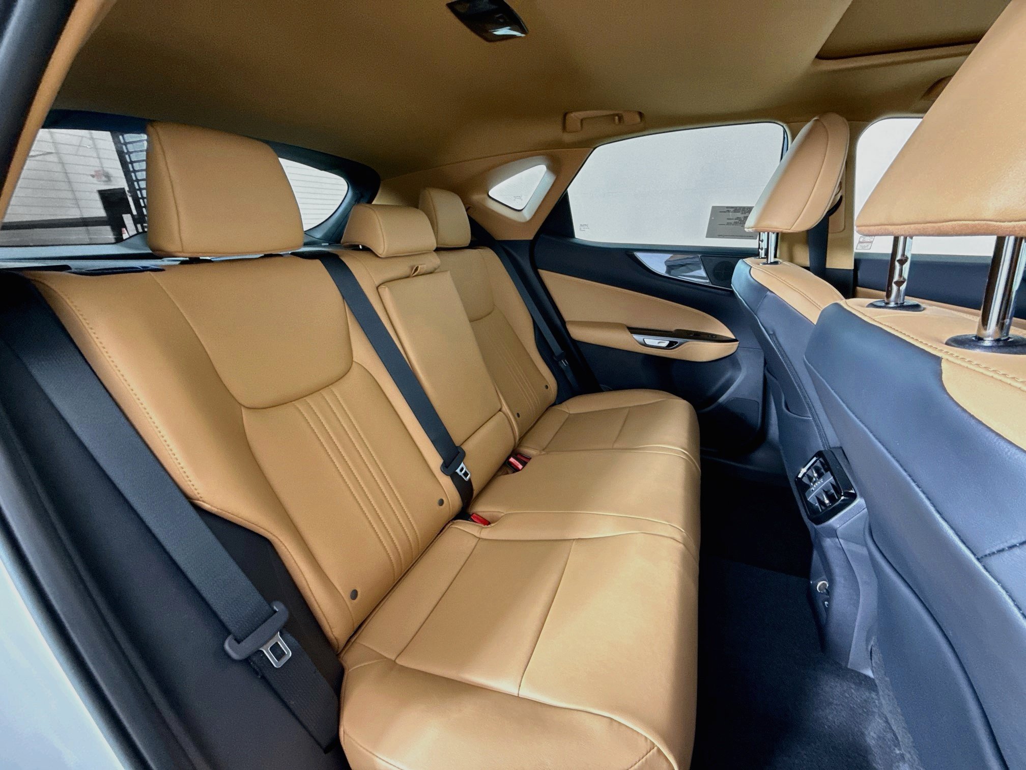 New 2026 Lexus NX 350h AWD w/ Accessory Package (2T) image 25