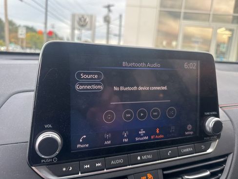 Used 2022 Nissan Altima 2.5 SR w/ Midnight Edition Package image 33