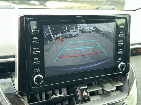 Used 2020 Toyota Corolla LE FWD image 21