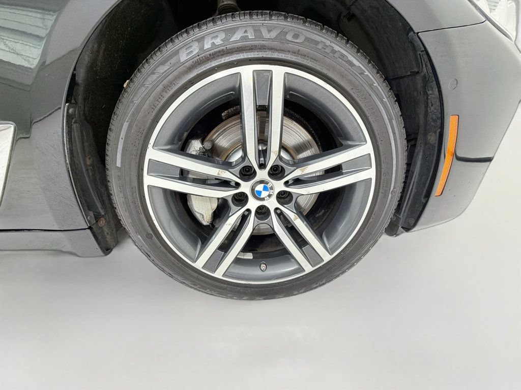Used 2021 BMW 530i xDrive w/ Convenience Package AWD/4WD image 35