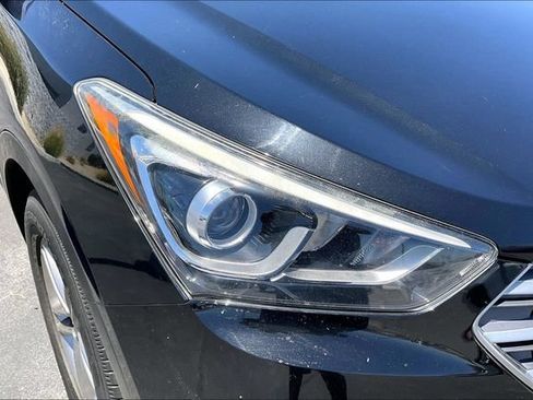 Used 2018 Hyundai Santa Fe Sport w/ 2.4L Value Package 02 FWD image 27
