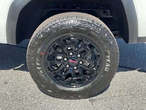 New 2026 GMC Canyon Elevation image 23