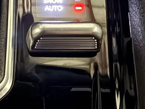 Used 2022 Jeep Compass Altitude w/ Sun and Sound Group image 29