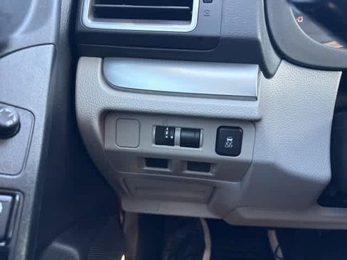 Used 2018 Subaru Forester 2.5i w/ Alloy Wheel Package image 10