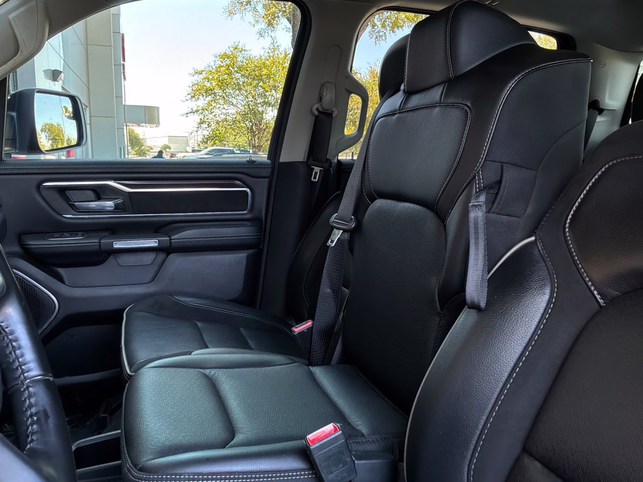 Used 2022 RAM 1500 Laramie RWD image 14