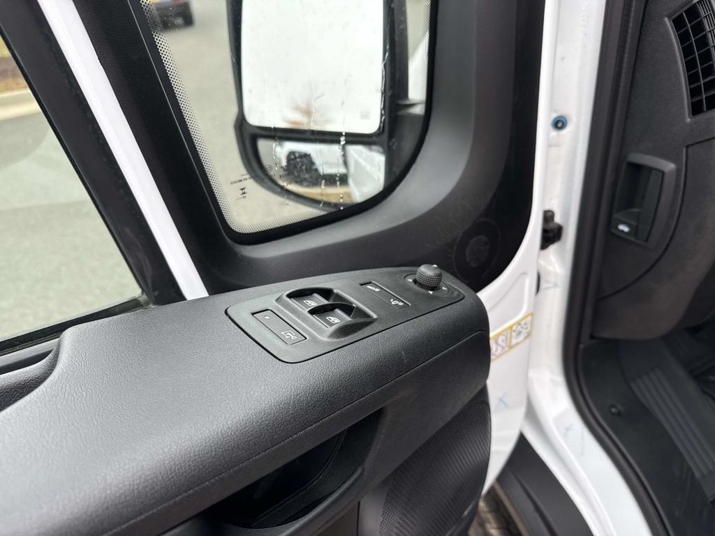 New 2026 RAM ProMaster 1500 w/ Convenience Group FWD image 25